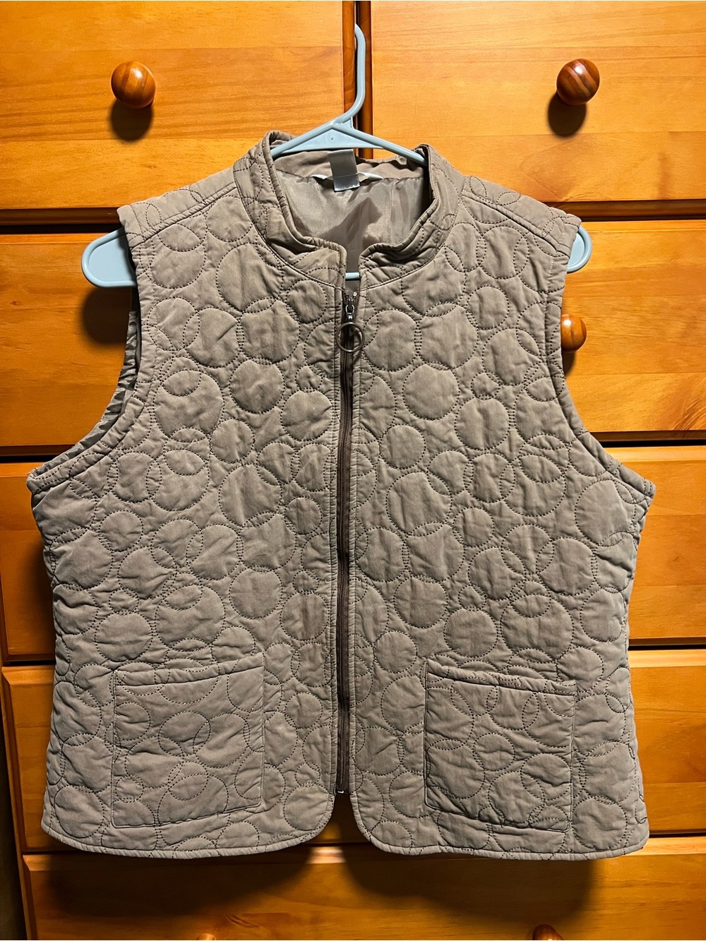 Quilted Sleeveless Zip Front Vest in Taupe